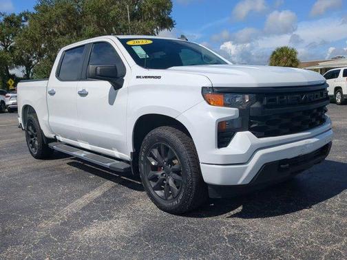2022 Chevrolet Silverado 1500 Custom