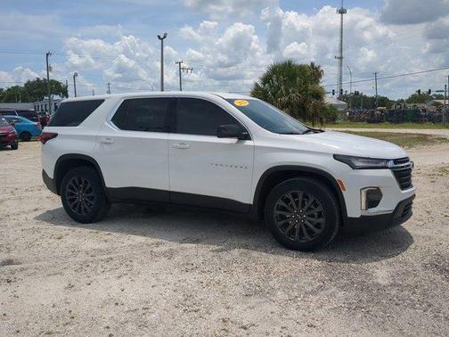 2022 Chevrolet Traverse LS