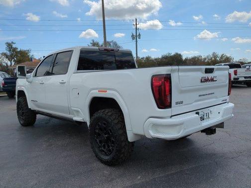 2023 GMC Sierra 2500 AT4