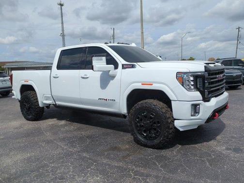 2023 GMC Sierra 2500 AT4