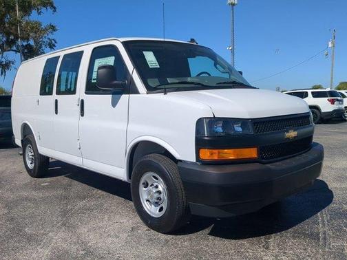 2025 Chevrolet Express 2500 Work Van
