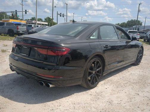 2022 Audi S8 4.0T quattro