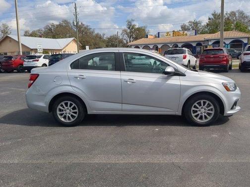 2020 Chevrolet Sonic LT