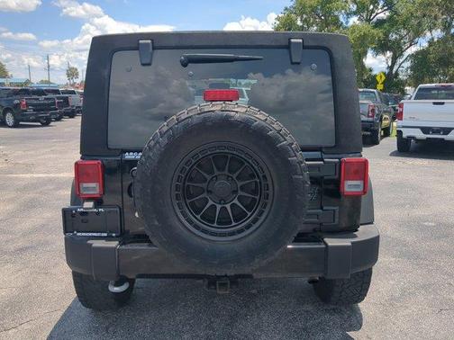 2014 Jeep Wrangler Unlimited Sport