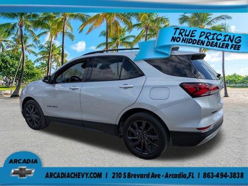 Silver Ice Metallic 2022 Chevrolet Equinox RS