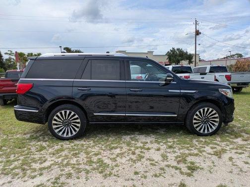 2021 Lincoln Navigator Reserve