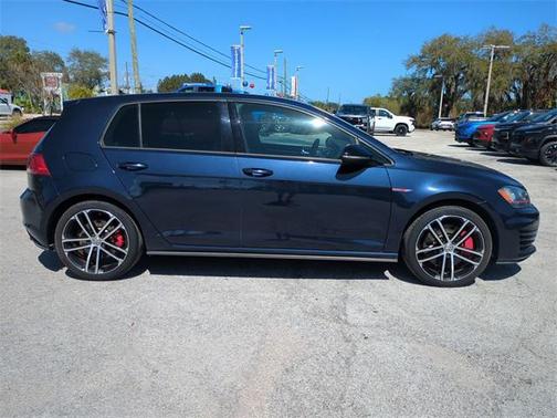 2017 Volkswagen Golf GTI 2.0T S 4-Door