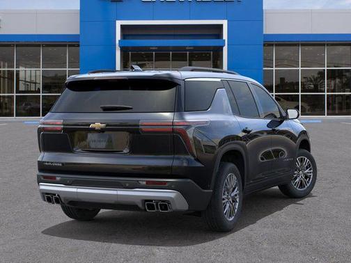 Black Metallic 2026 Chevrolet Traverse LT