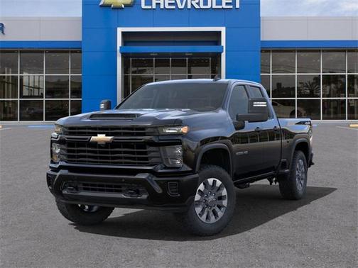 2025 Chevrolet Silverado 2500 Custom