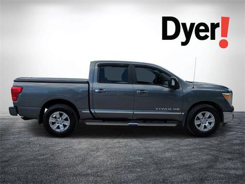 2019 Nissan Titan SV