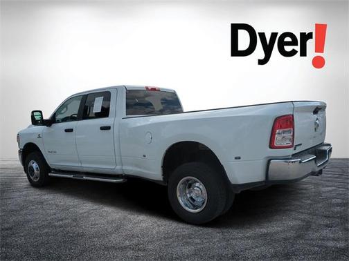 2024 RAM 3500 Big Horn Crew Cab 4x4 8' Box