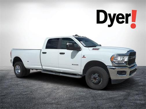 2024 RAM 3500 Big Horn Crew Cab 4x4 8' Box