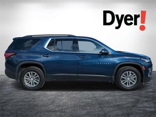 2022 Chevrolet Traverse LT Cloth