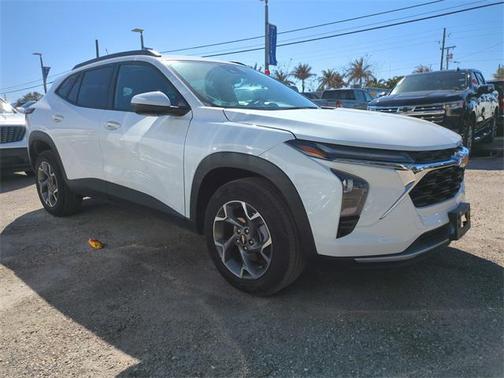 2025 Chevrolet Trax LT