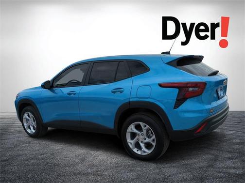 2025 Chevrolet Trax LS