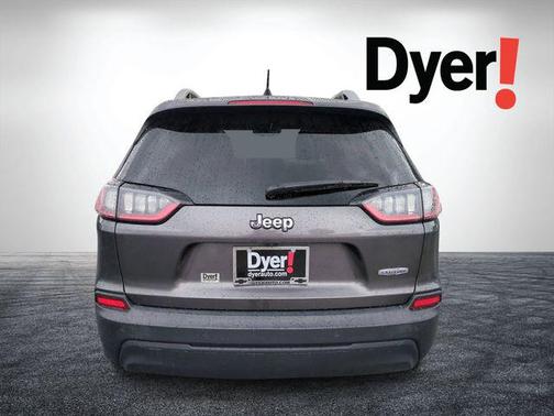 Granite Crystal Metallic Clearcoat 2019 Jeep Cherokee Latitude Plus