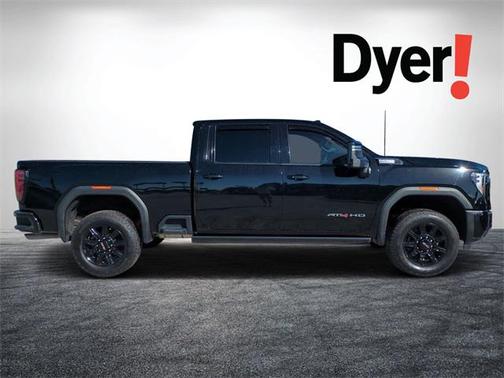 2024 GMC Sierra 2500 AT4