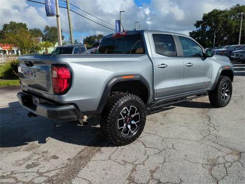 2024 GMC Canyon AT4X