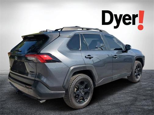 2020 Toyota RAV4 SE