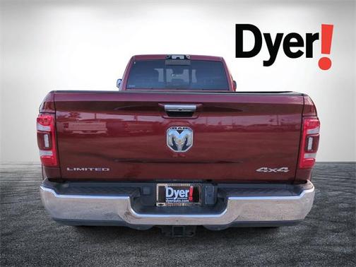 2022 RAM 3500 Limited Crew Cab 4x4 8' Box