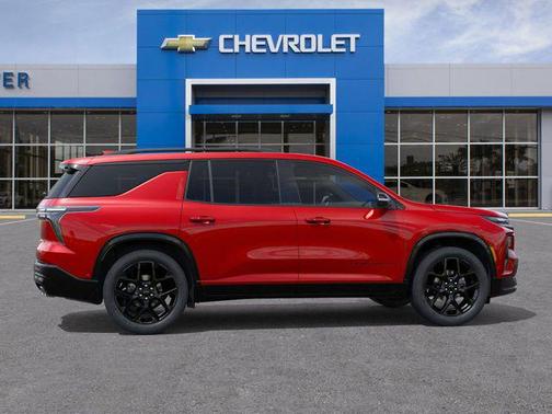 Radiant Red Tintcoat 2026 Chevrolet Traverse RS
