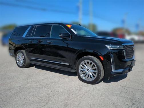 2022 Cadillac Escalade ESV Premium Luxury