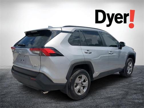 2025 Toyota RAV4 Hybrid XLE