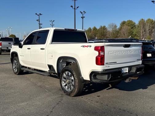 2025 Chevrolet Silverado 2500 Custom