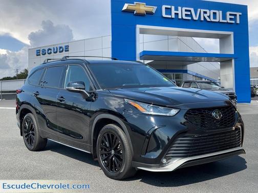 2023 Toyota Highlander XSE
