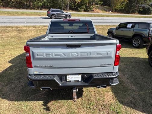 2024 Chevrolet Silverado 1500 Custom Trail Boss