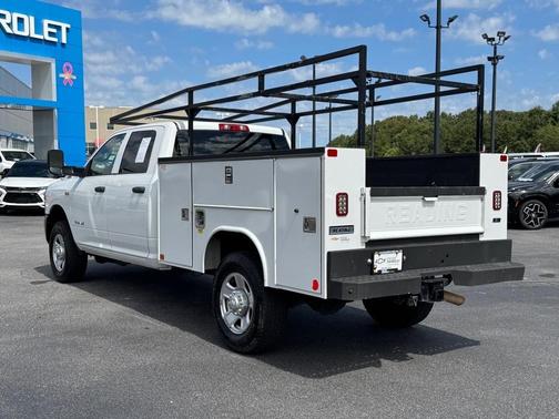 2022 RAM 2500 Tradesman Crew Cab 4x4 8' Box