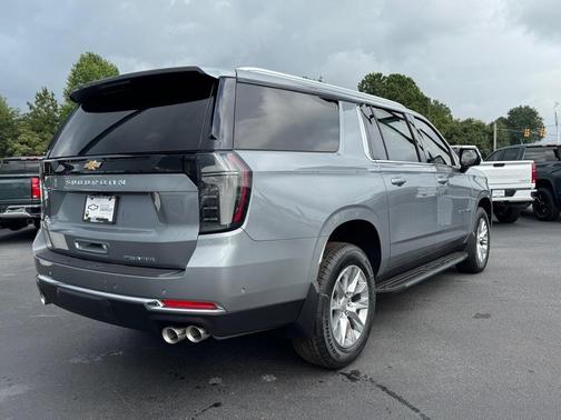 2025 Chevrolet Suburban Premier