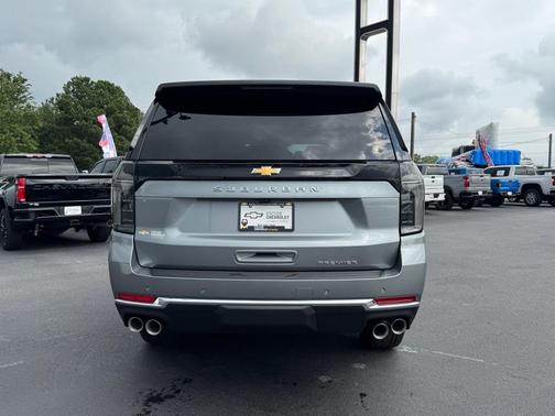 2025 Chevrolet Suburban Premier