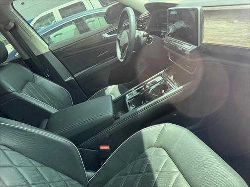 2024 Volkswagen Atlas 2.0T SEL Premium R-Line 4MOTION