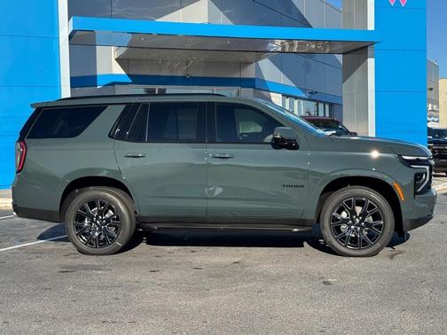 2026 Chevrolet Tahoe 2WD RST