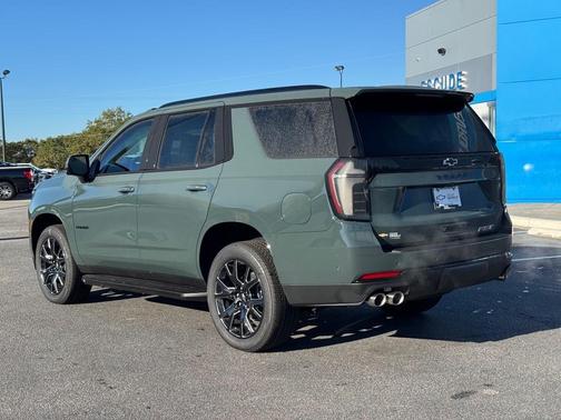 2026 Chevrolet Tahoe 2WD RST