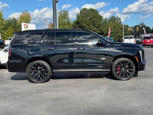2025 Cadillac Escalade V-Series