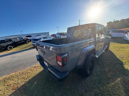 2021 Jeep Gladiator Sport S