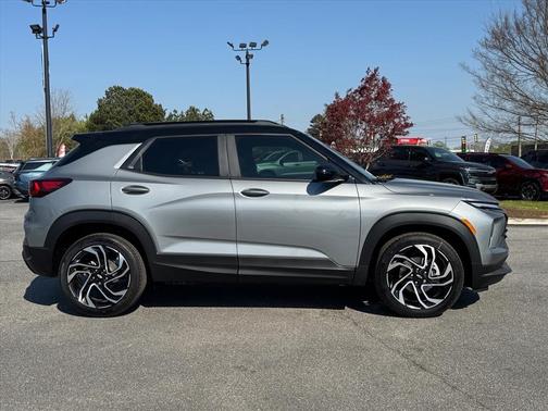 Sterling Gray Metallic 2026 Chevrolet Trailblazer RS