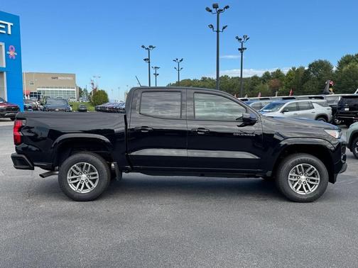 2025 Chevrolet Colorado LT