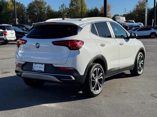 2022 Buick Encore GX Select
