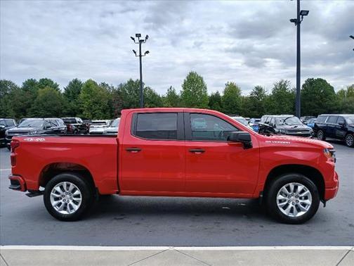 2025 Chevrolet Silverado 1500 Custom