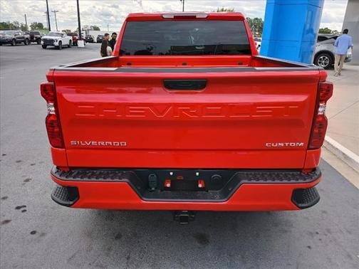 2025 Chevrolet Silverado 1500 Custom
