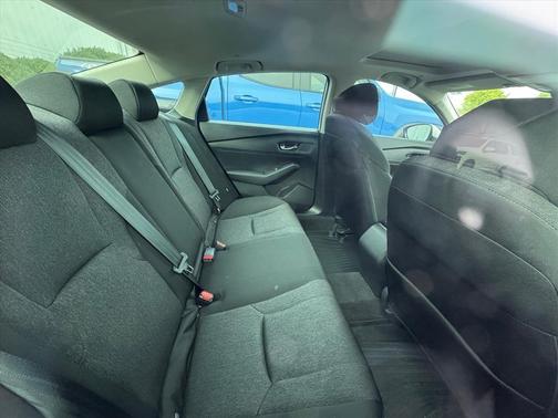 Platinum White Pearl 2024 Honda Accord EX