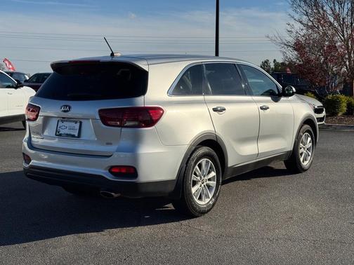 2019 Kia Sorento LX