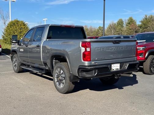 2026 Chevrolet Silverado 2500 Custom