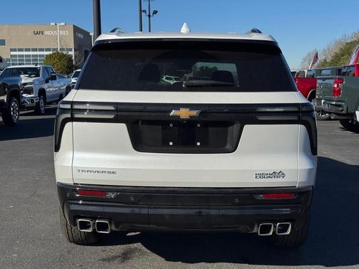 2025 Chevrolet Traverse High Country