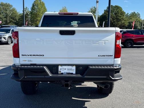 2026 Chevrolet Silverado 2500 Custom