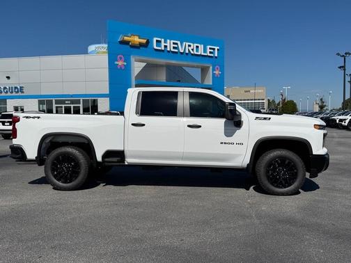 2026 Chevrolet Silverado 2500 Custom