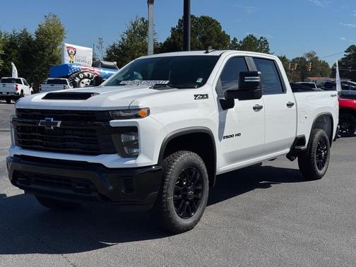 2026 Chevrolet Silverado 2500 Custom